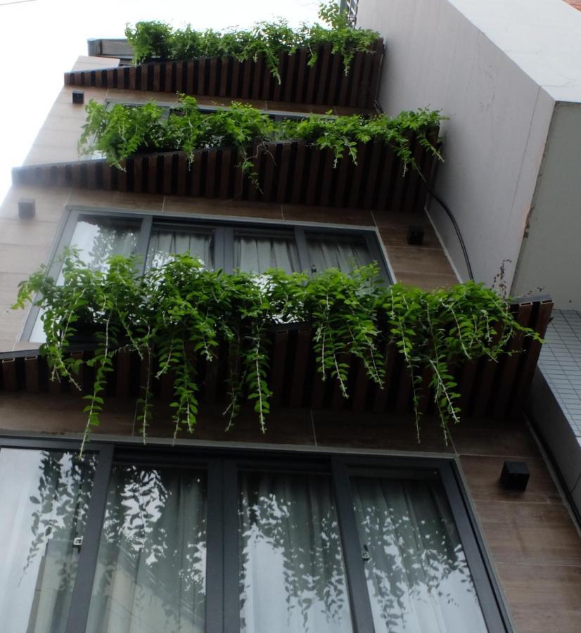 Half Coffee N Dorm Hostel Ho Chi Minh City Exterior photo